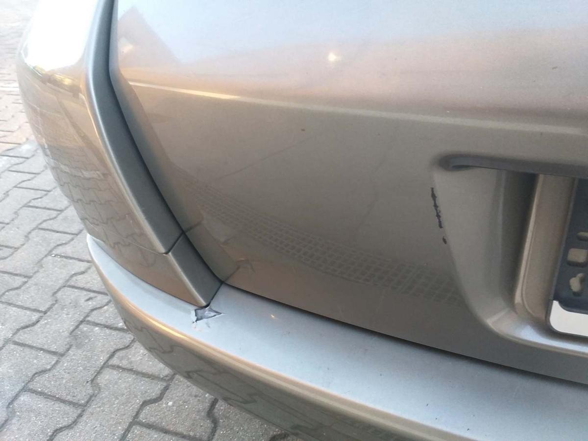 Citroen C4 Picasso original Heckklappe mit Heckscheibe KEB Nocciola 5-Sitzer Bj.2007